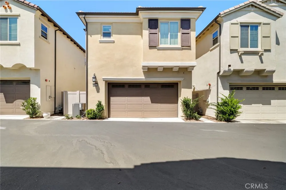 131 Primrose Drive Lake Forest, CA 92610