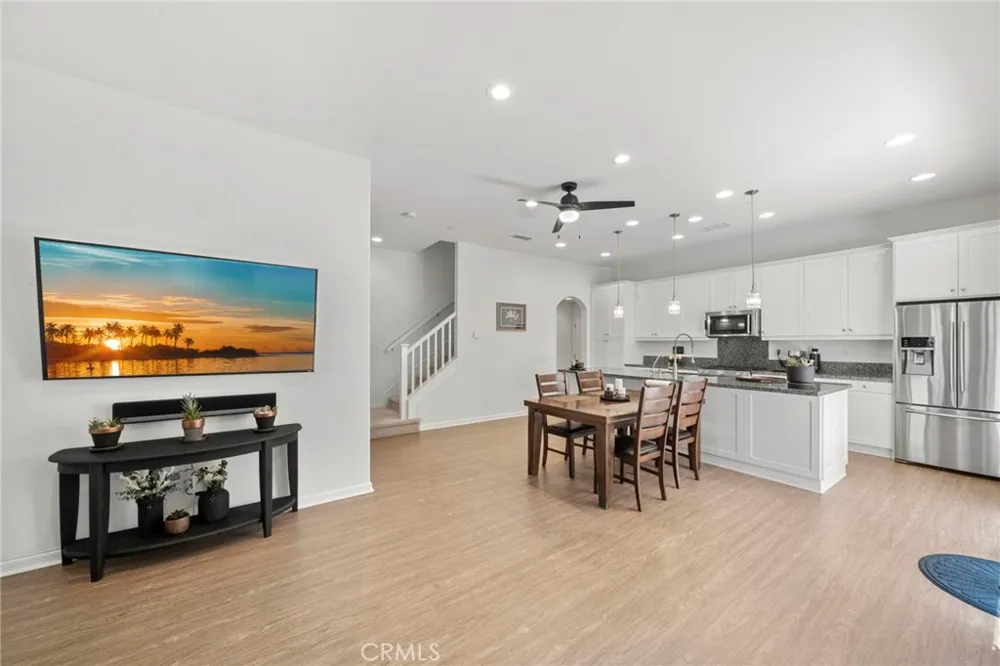 131 Primrose Drive Lake Forest, CA 92610