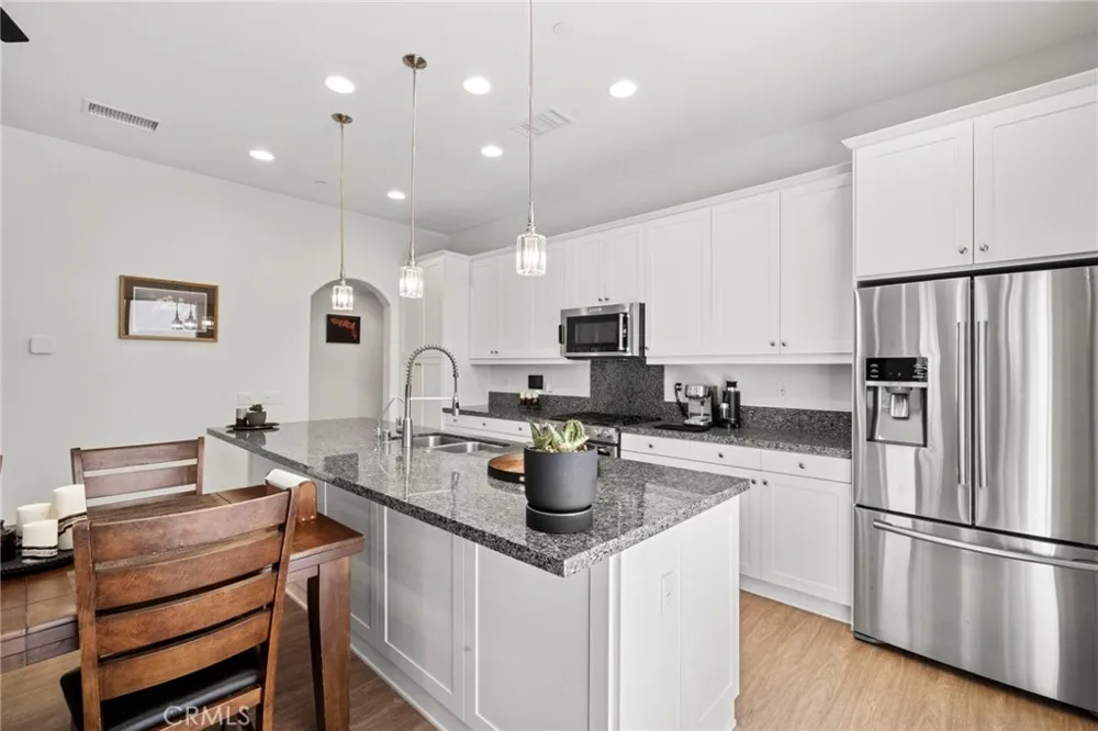 131 Primrose Drive Lake Forest, CA 92610