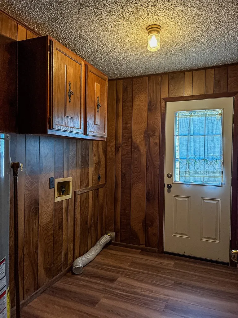 180 Recreation Road 8 Calliham, TX 78007