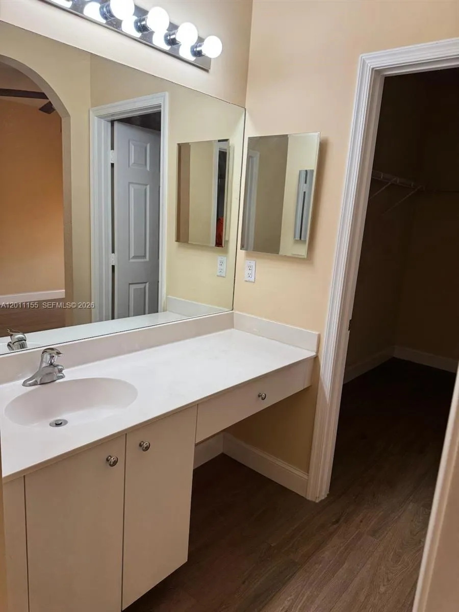 2971 NW 33rd Way Lauderdale Lakes, FL 33311