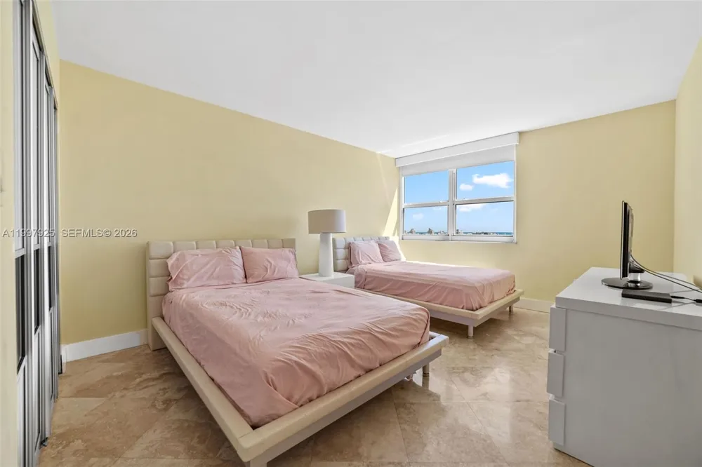 650 West Ave #1104 Miami Beach, FL 33139