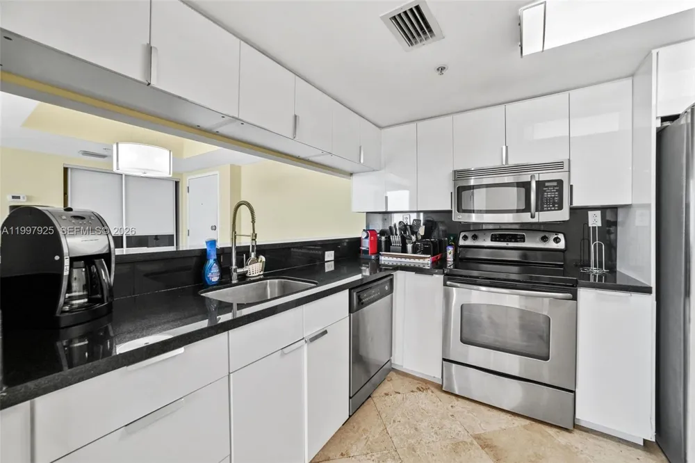 650 West Ave #1104 Miami Beach, FL 33139