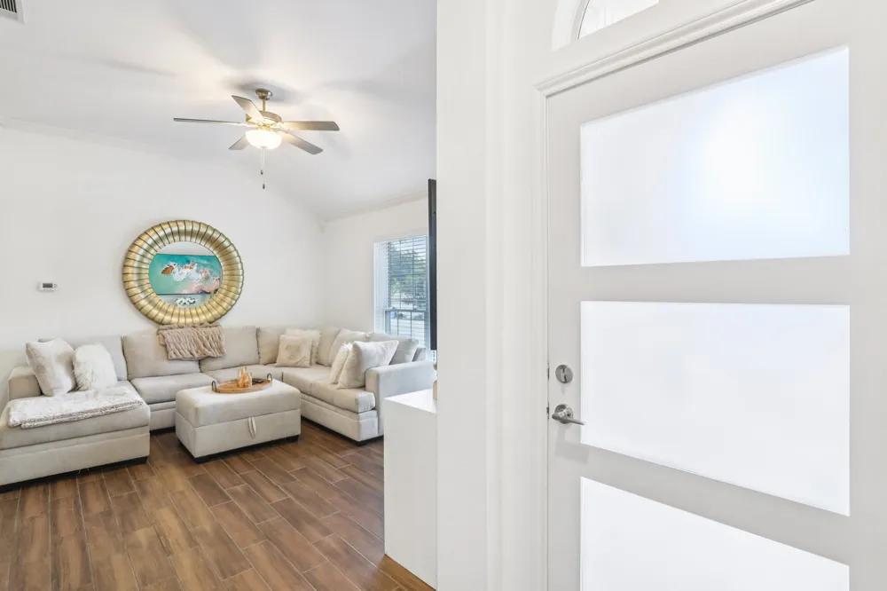 201 Sailmaster Street Lakeway, TX 78734
