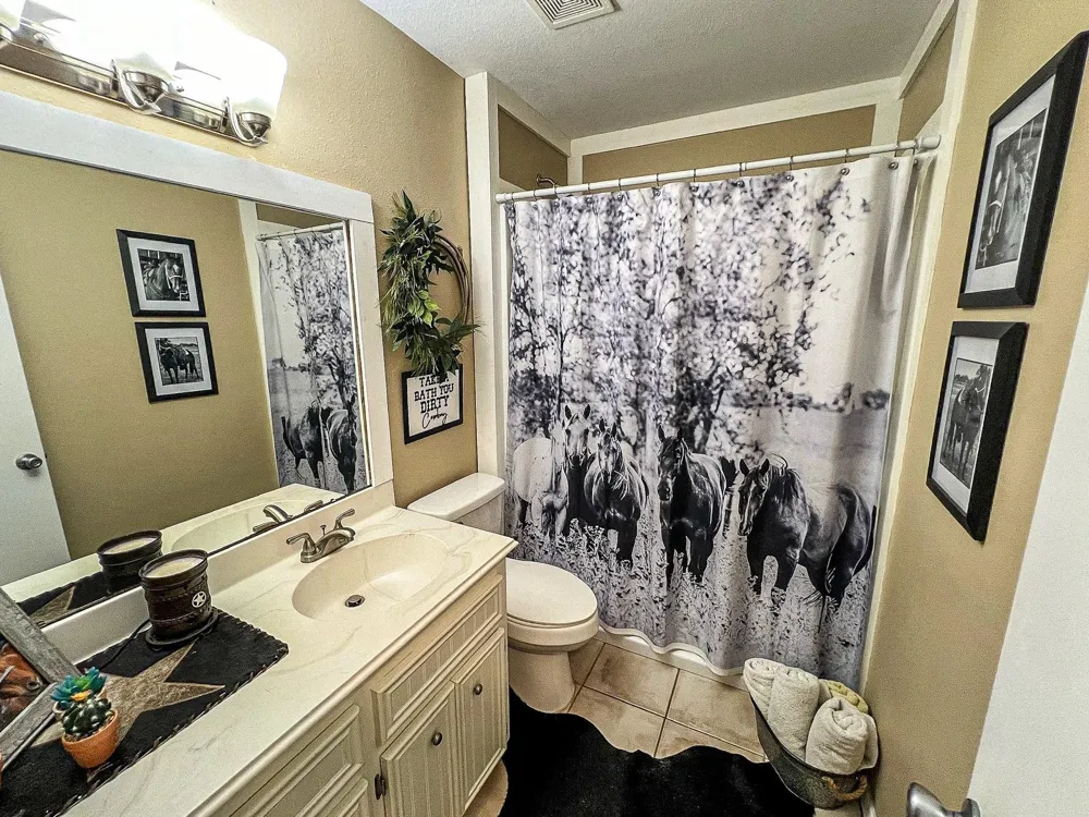 15534 Meadow Creek Road Hockley, TX 77447