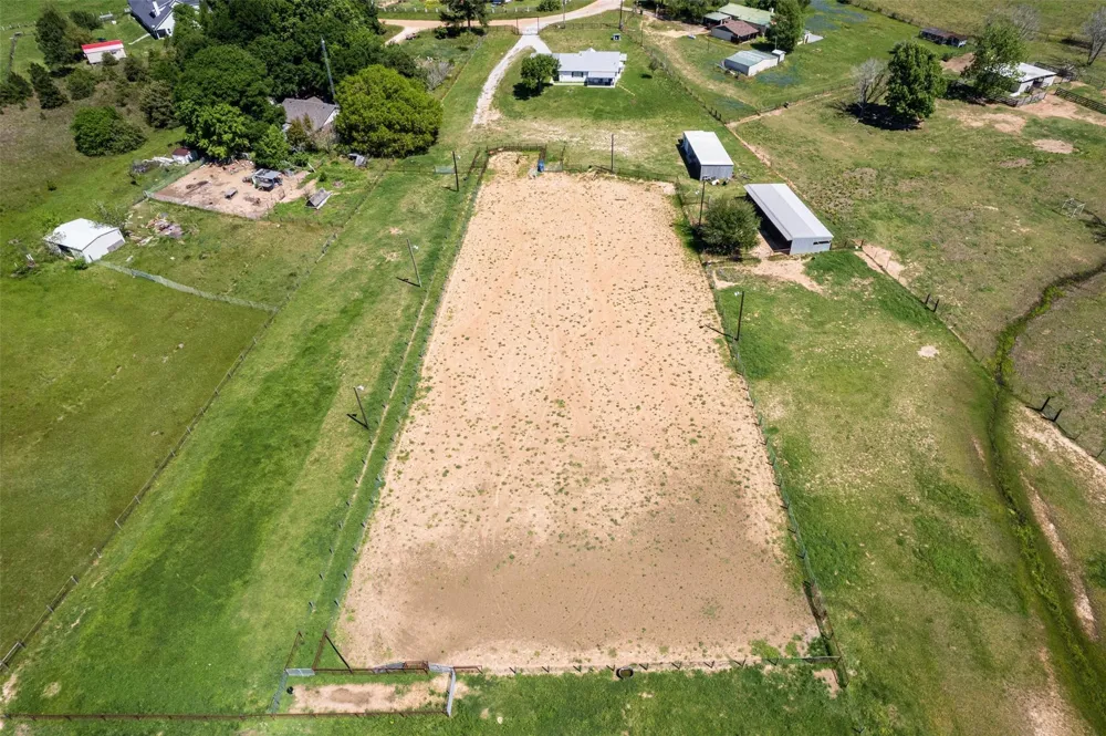 15534 Meadow Creek Road Hockley, TX 77447