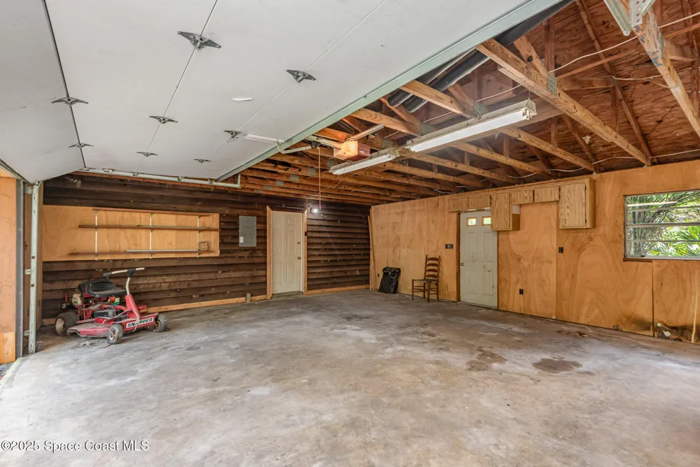 4300 Justa Road Mims, FL 32754