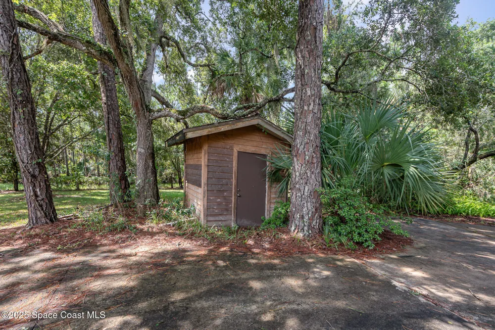 4300 Justa Road Mims, FL 32754