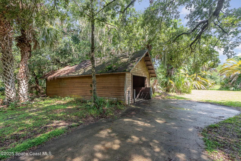 4300 Justa Road Mims, FL 32754