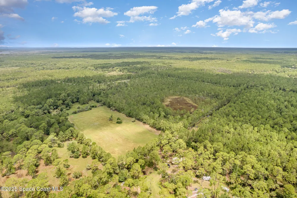 4300 Justa Road Mims, FL 32754