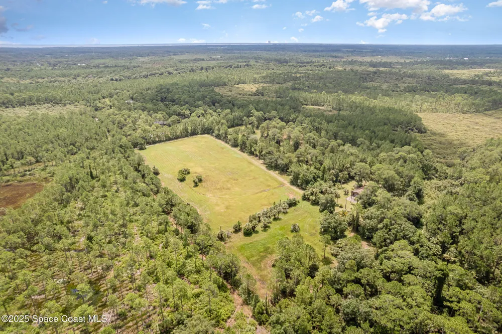 4300 Justa Road Mims, FL 32754
