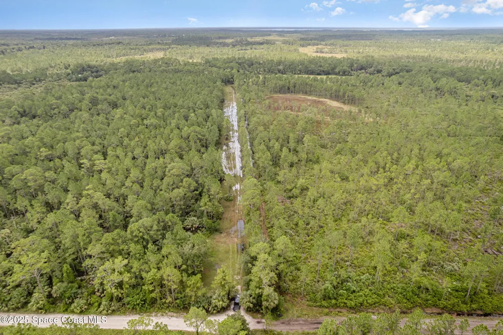 4300 Justa Road Mims, FL 32754