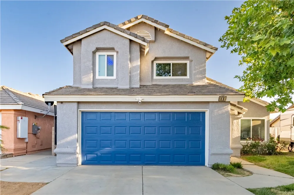 834 E Avenue J6 Lancaster, CA 93535