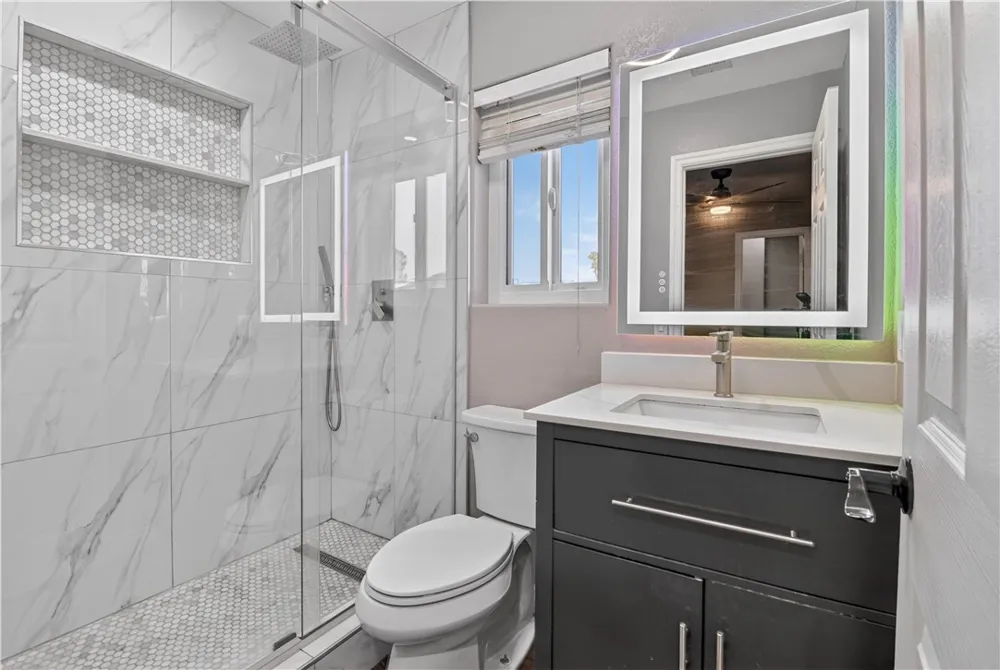 834 E Avenue J6 Lancaster, CA 93535