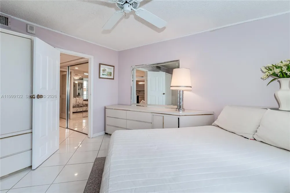 2030 S Ocean Dr #1903 Hallandale Beach, FL 33009