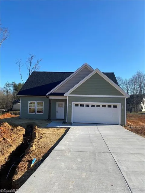 1016 Fairfield Drive