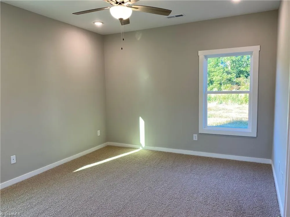 1016 Fairfield Drive Yadkinville, NC 27055