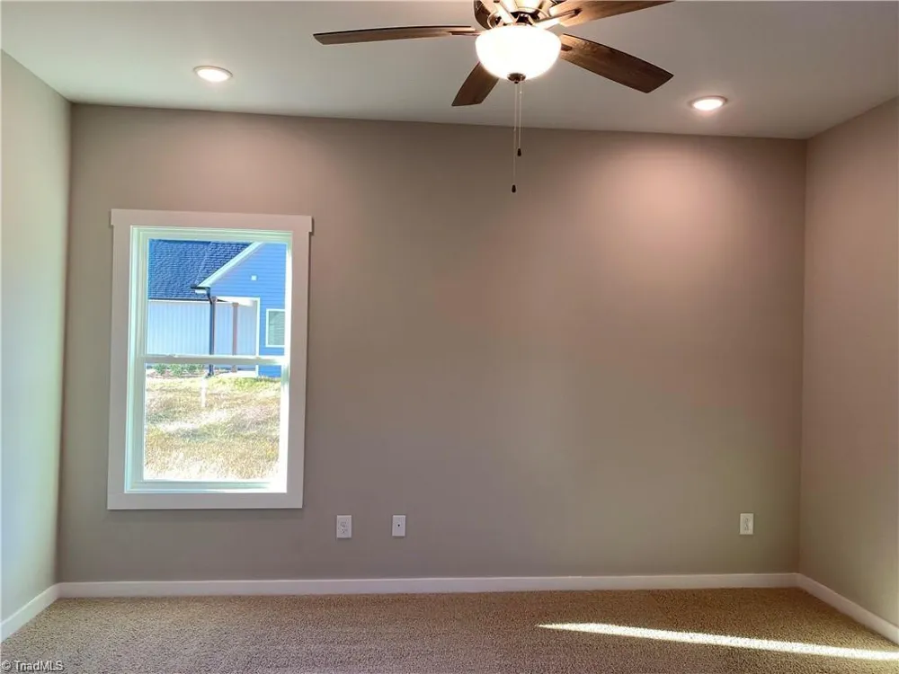 1016 Fairfield Drive Yadkinville, NC 27055