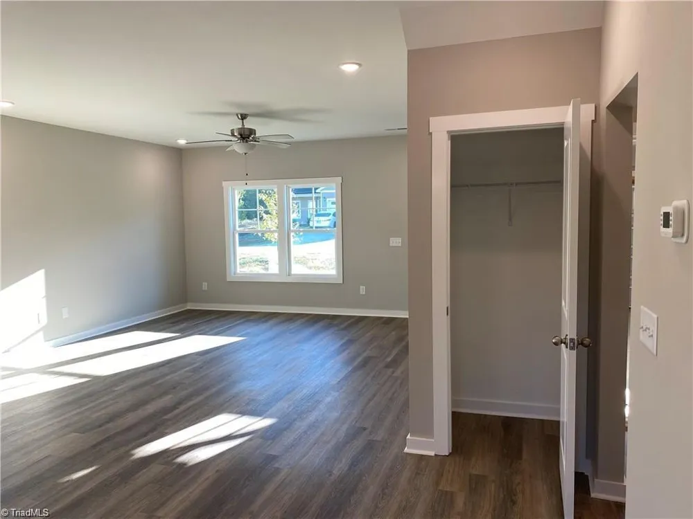 1016 Fairfield Drive Yadkinville, NC 27055