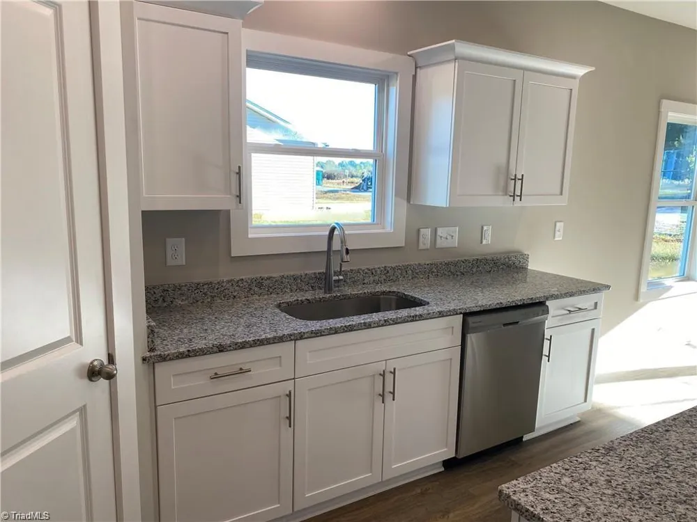 1016 Fairfield Drive Yadkinville, NC 27055