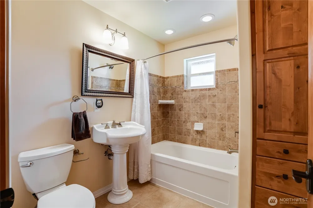 11 Deer Ridge Road Goldendale, WA 98620