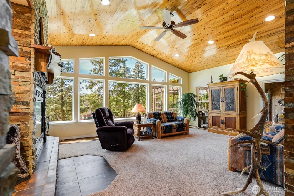 11 Deer Ridge Road Goldendale, WA 98620