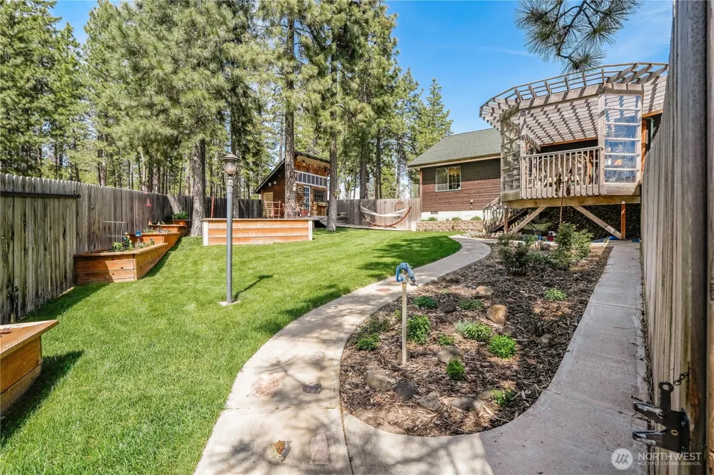 11 Deer Ridge Road Goldendale, WA 98620
