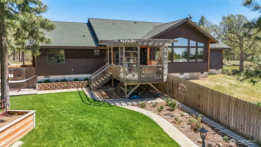11 Deer Ridge Road Goldendale, WA 98620