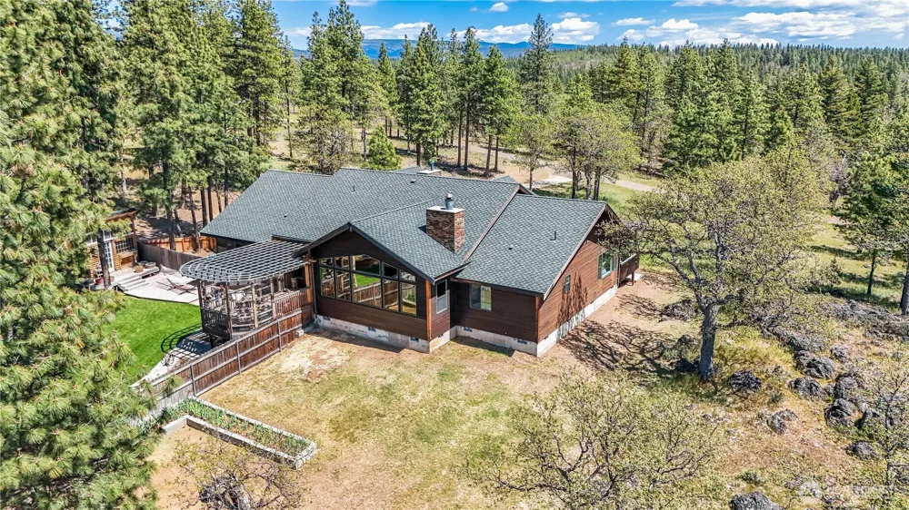 11 Deer Ridge Road Goldendale, WA 98620