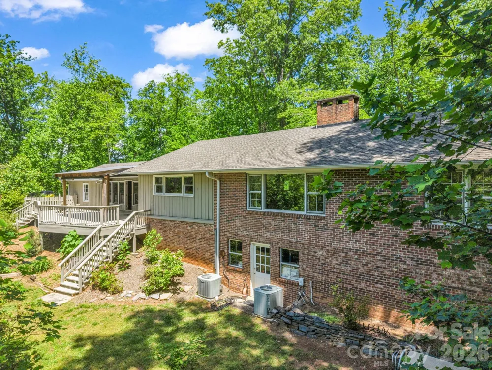 7 Hearthstone Lane Landrum, SC 29356