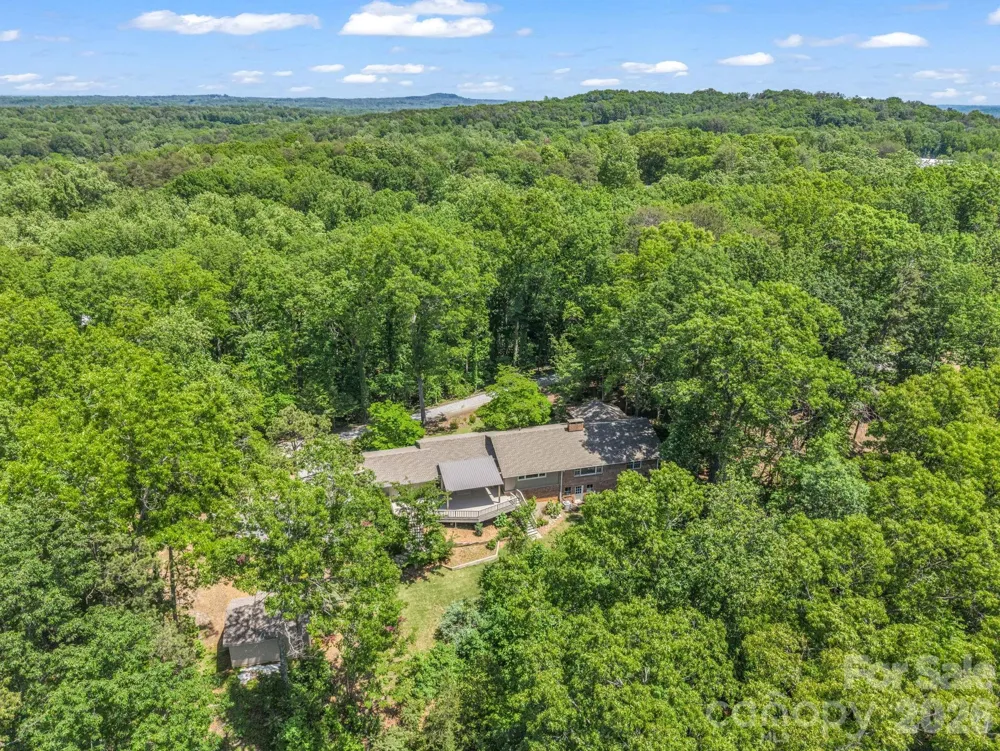 7 Hearthstone Lane Landrum, SC 29356