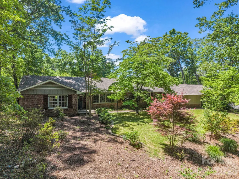 7 Hearthstone Lane Landrum, SC 29356