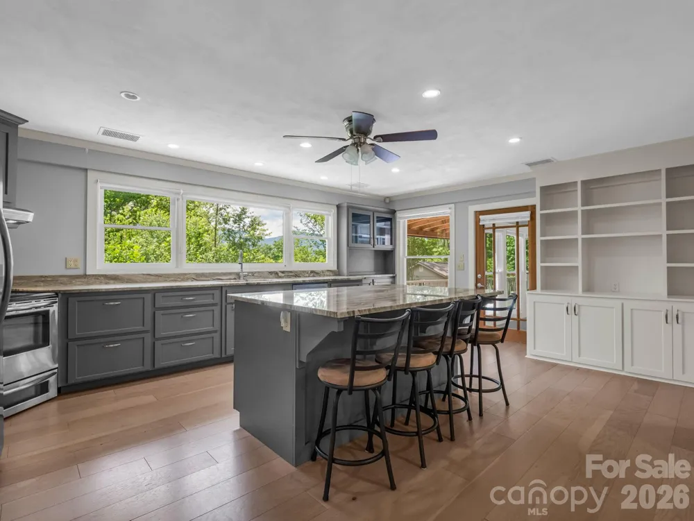 7 Hearthstone Lane Landrum, SC 29356