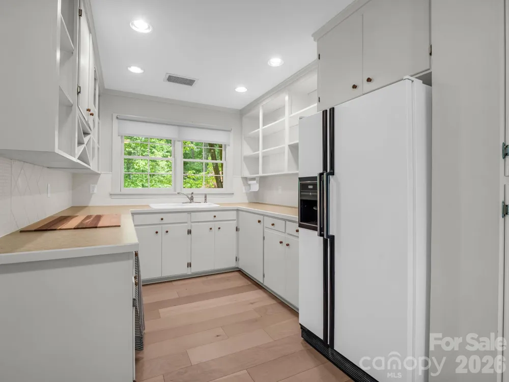 7 Hearthstone Lane Landrum, SC 29356
