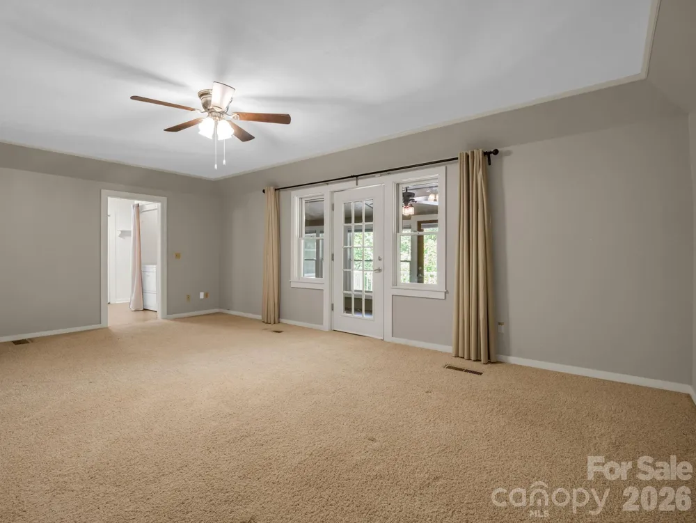 7 Hearthstone Lane Landrum, SC 29356