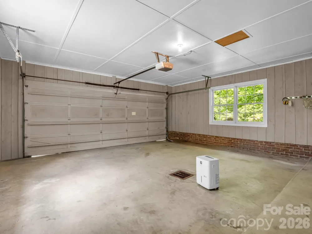 7 Hearthstone Lane Landrum, SC 29356