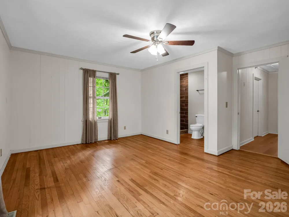 7 Hearthstone Lane Landrum, SC 29356