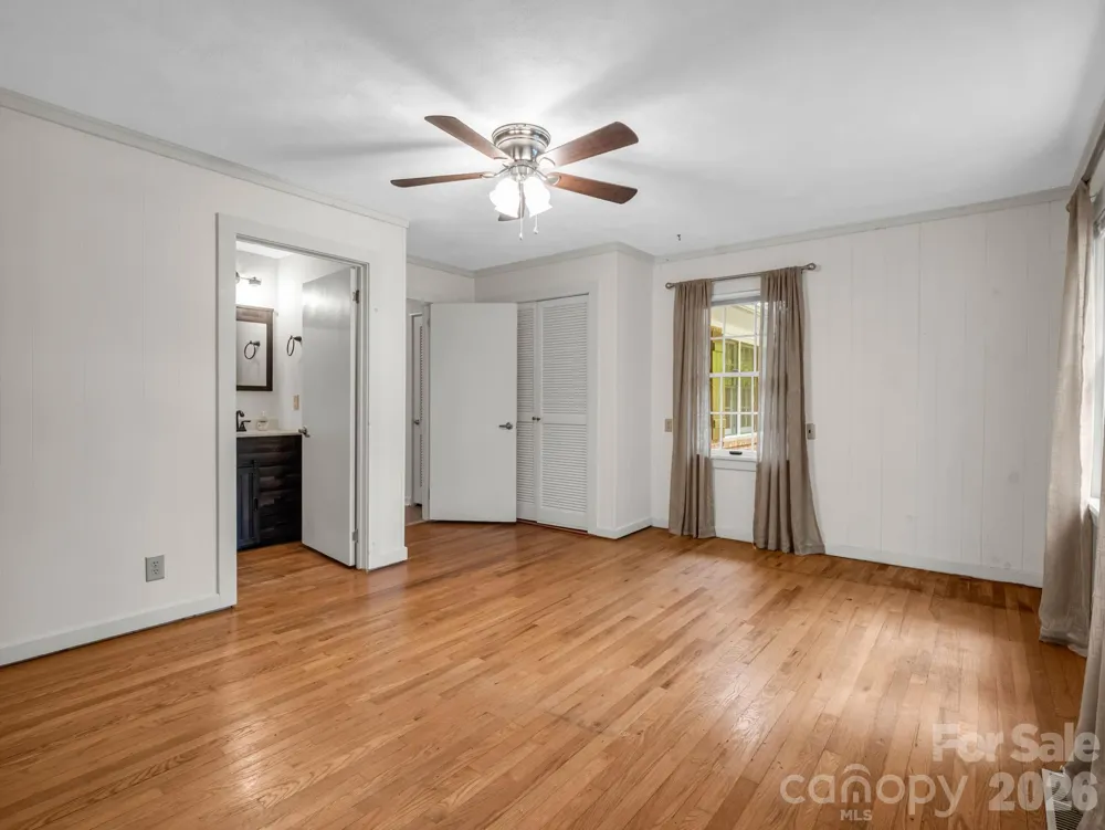 7 Hearthstone Lane Landrum, SC 29356