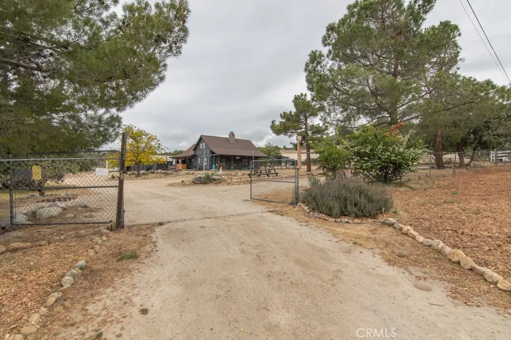 37325 Bohlen Anza, CA 92539