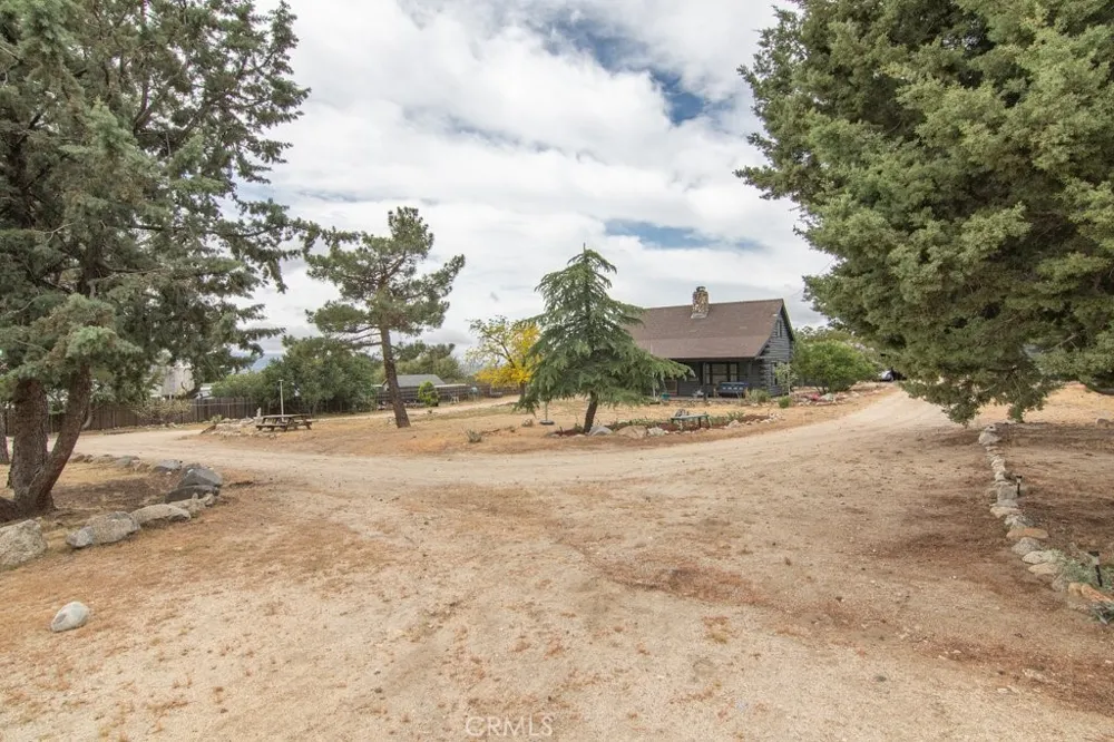 37325 Bohlen Anza, CA 92539