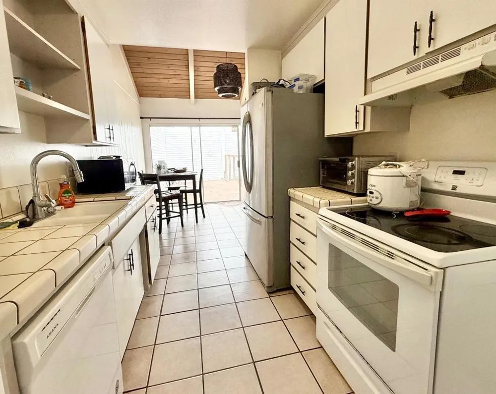 1506 Barcelona Circle Salinas, CA 93906