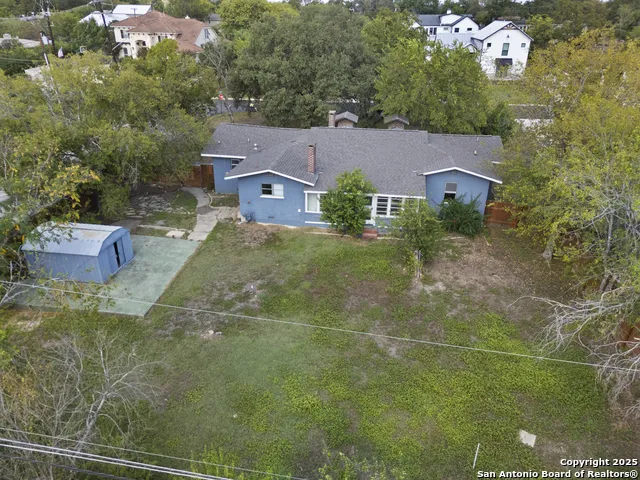 1100 GARRATY RD Terrell Hills, TX 78209