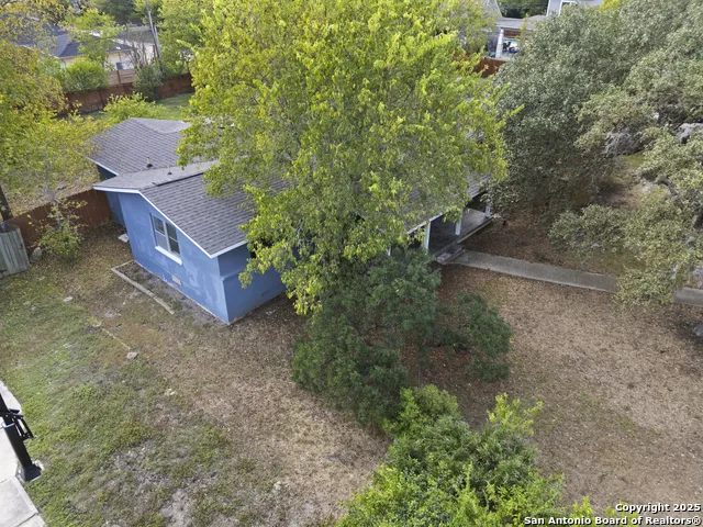 1100 GARRATY RD Terrell Hills, TX 78209
