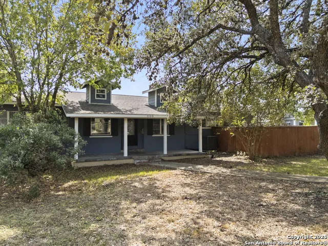 1100 GARRATY RD Terrell Hills, TX 78209