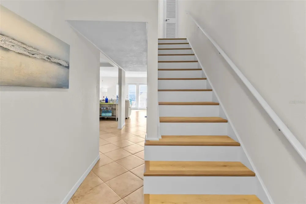 5026 COQUINA KEY DRIVE SE #5026 St Petersburg, FL 33705