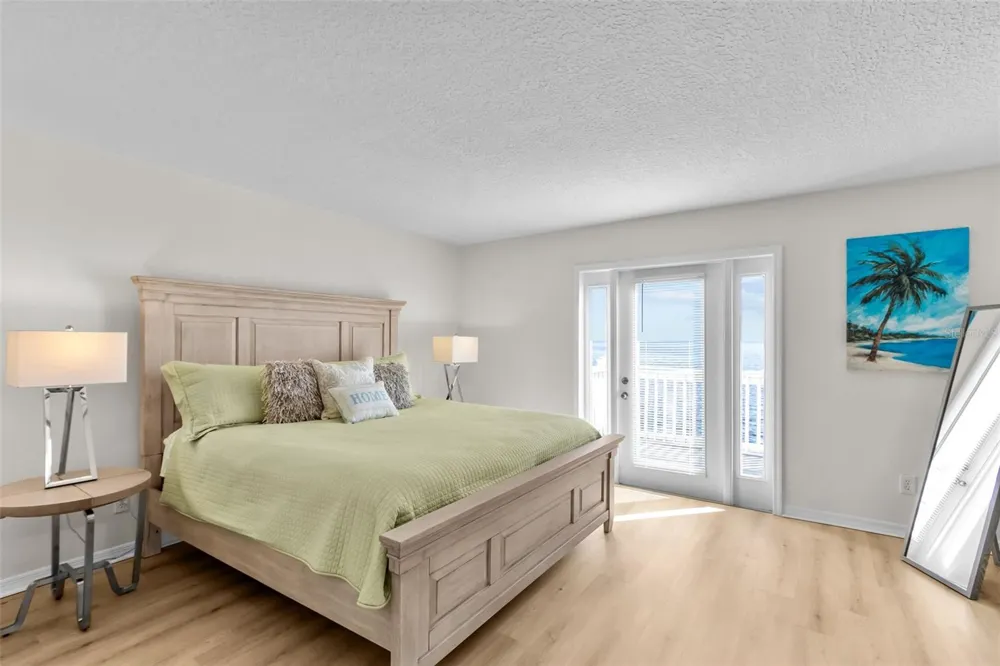 5026 COQUINA KEY DRIVE SE #5026 St Petersburg, FL 33705