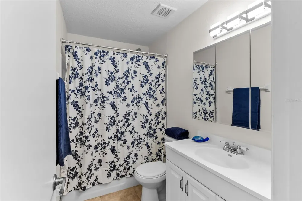 5026 COQUINA KEY DRIVE SE #5026 St Petersburg, FL 33705