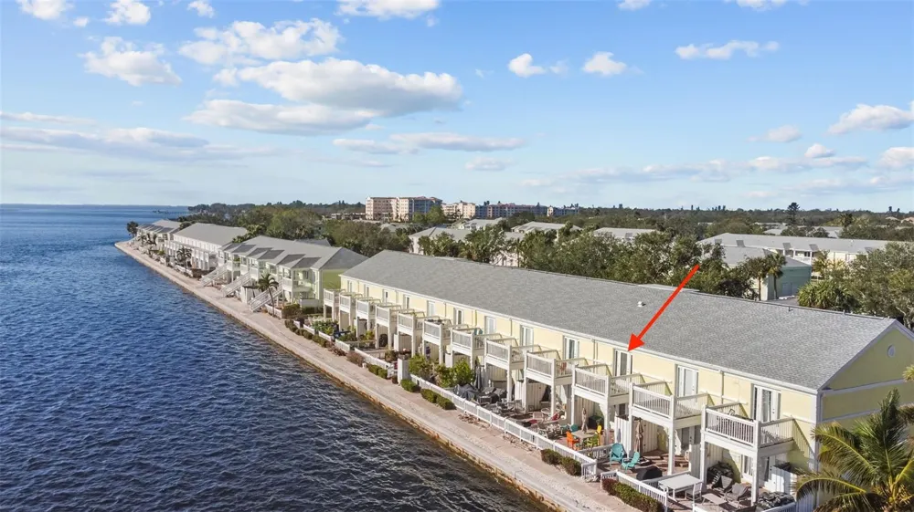 5026 COQUINA KEY DRIVE SE #5026 St Petersburg, FL 33705
