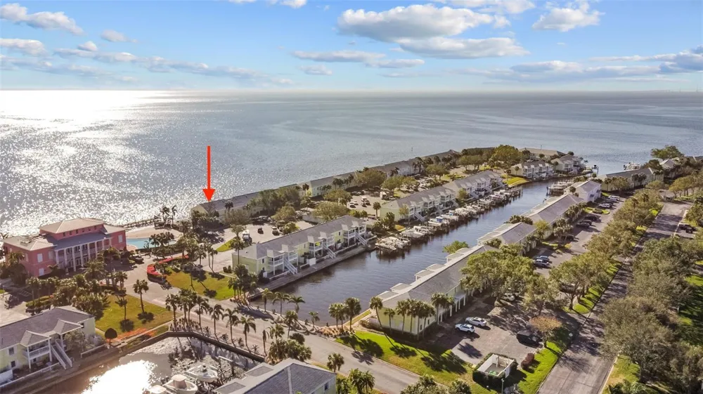 5026 COQUINA KEY DRIVE SE #5026 St Petersburg, FL 33705