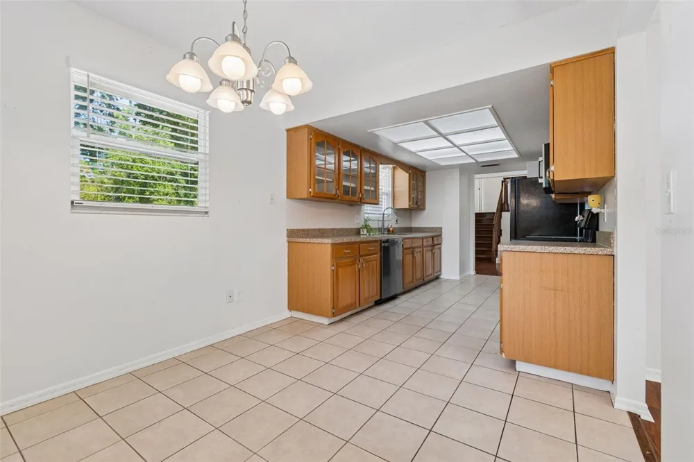 2620 GIANT PLACE Seffner, FL 33584